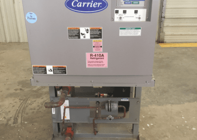 Carrier chiller equipment - front panel with labels