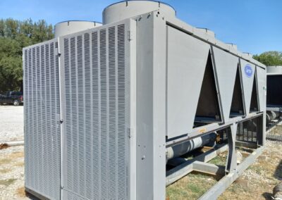 CARRIER – 130 Ton Air Cooled Chiller (2009)
