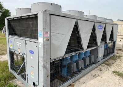 CARRIER - 170 Ton Air Cooled Chiller
